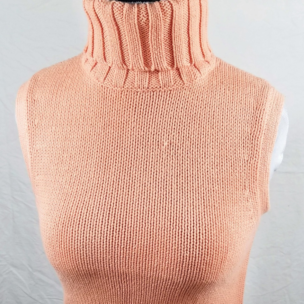 Bagatelle Peach Sleeveless Turtleneck Sweater SzM